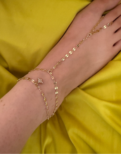 Nova Delicate Starburst Gold Foot Chain
